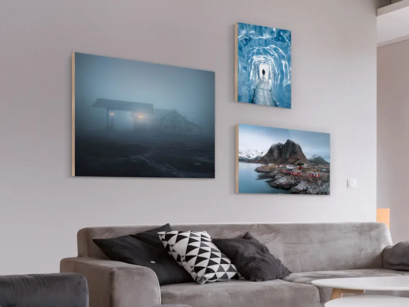 Original Photo Print On Wood - Landscape formats Several different motifs on Original Photo Prints On Wood on a wall in a living room.