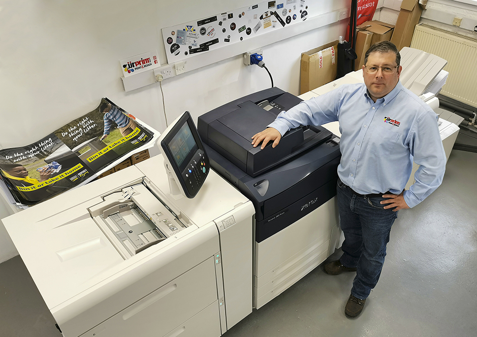 JJR Print Ltd with their Versant 280 Press