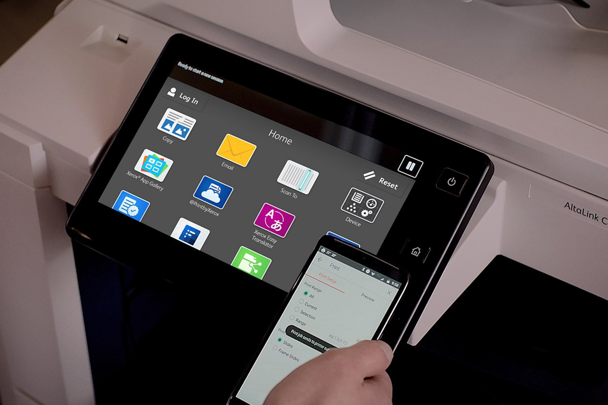 Phone apps connected to Altalink