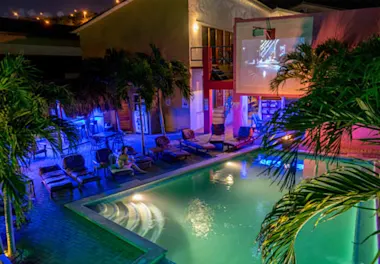 CC First Curaçao Hostel