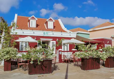 Esty’s Brasserie