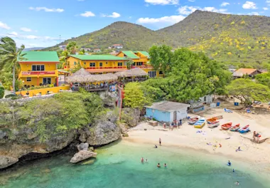 Bahia Apartments & Diving