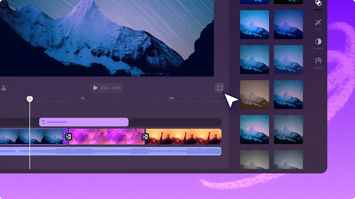 Een gebruiker die op de knop voor een voorbeeld van een video op volledig scherm klikt in Clipchamp.