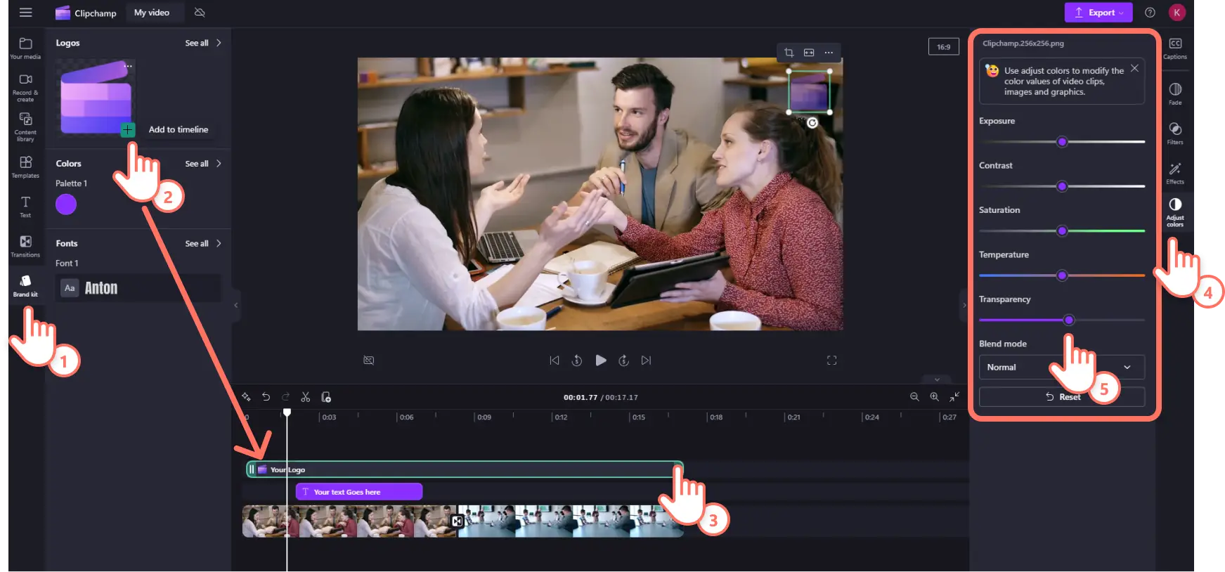 O imagine cu un utilizator Clipchamp care își adaugă sigla la videoclip pentru a crea o inscripționare.