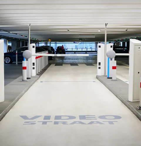 Entry and exit video