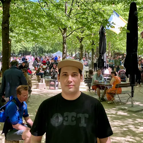 Adam Bkr
