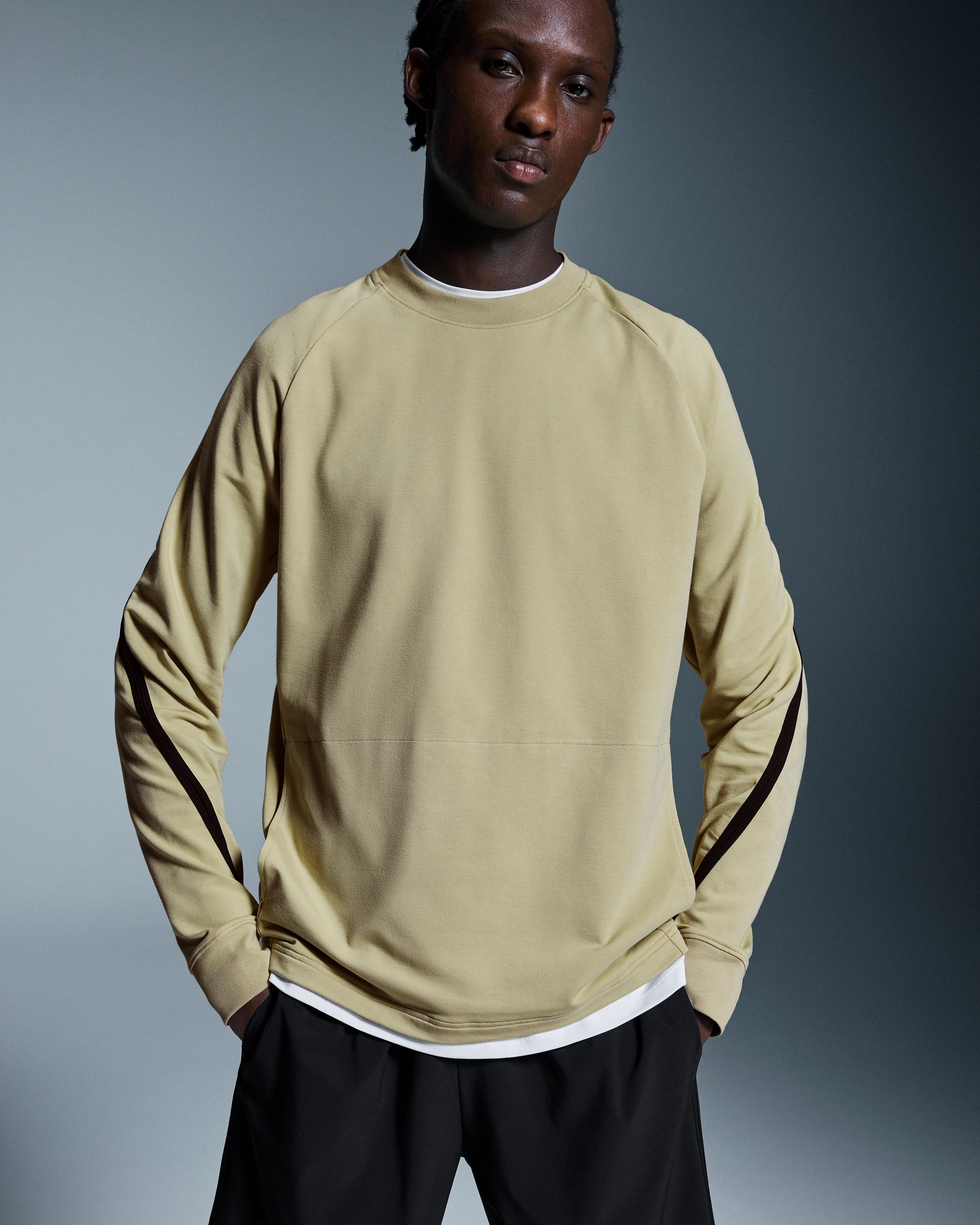 On Studio Crew Caper Men Hoodies and sweatshirts