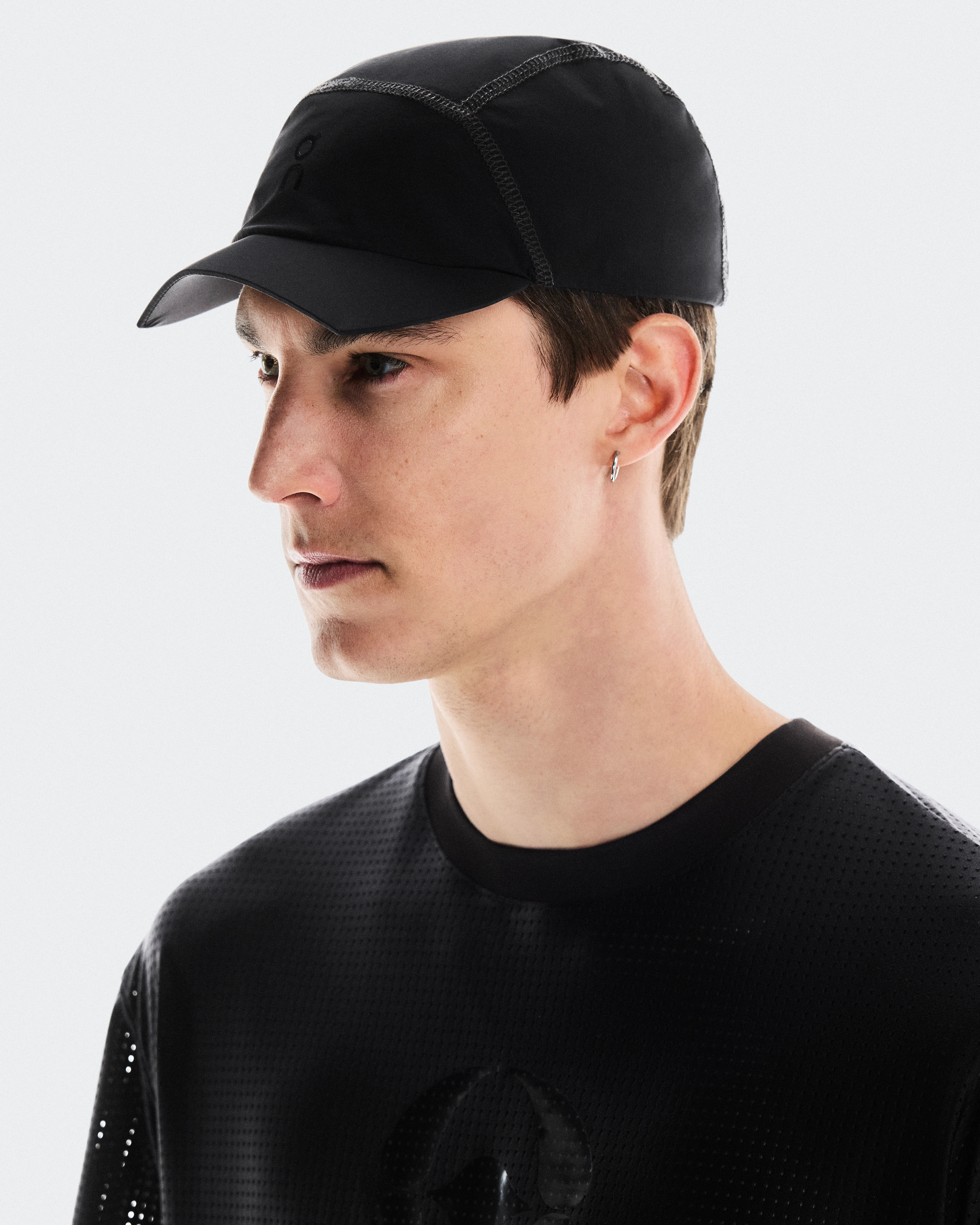 On Cropped Cap FKA Black Unisex Headwear
