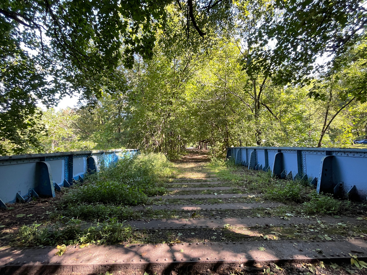Old Putnam Railroad bridge