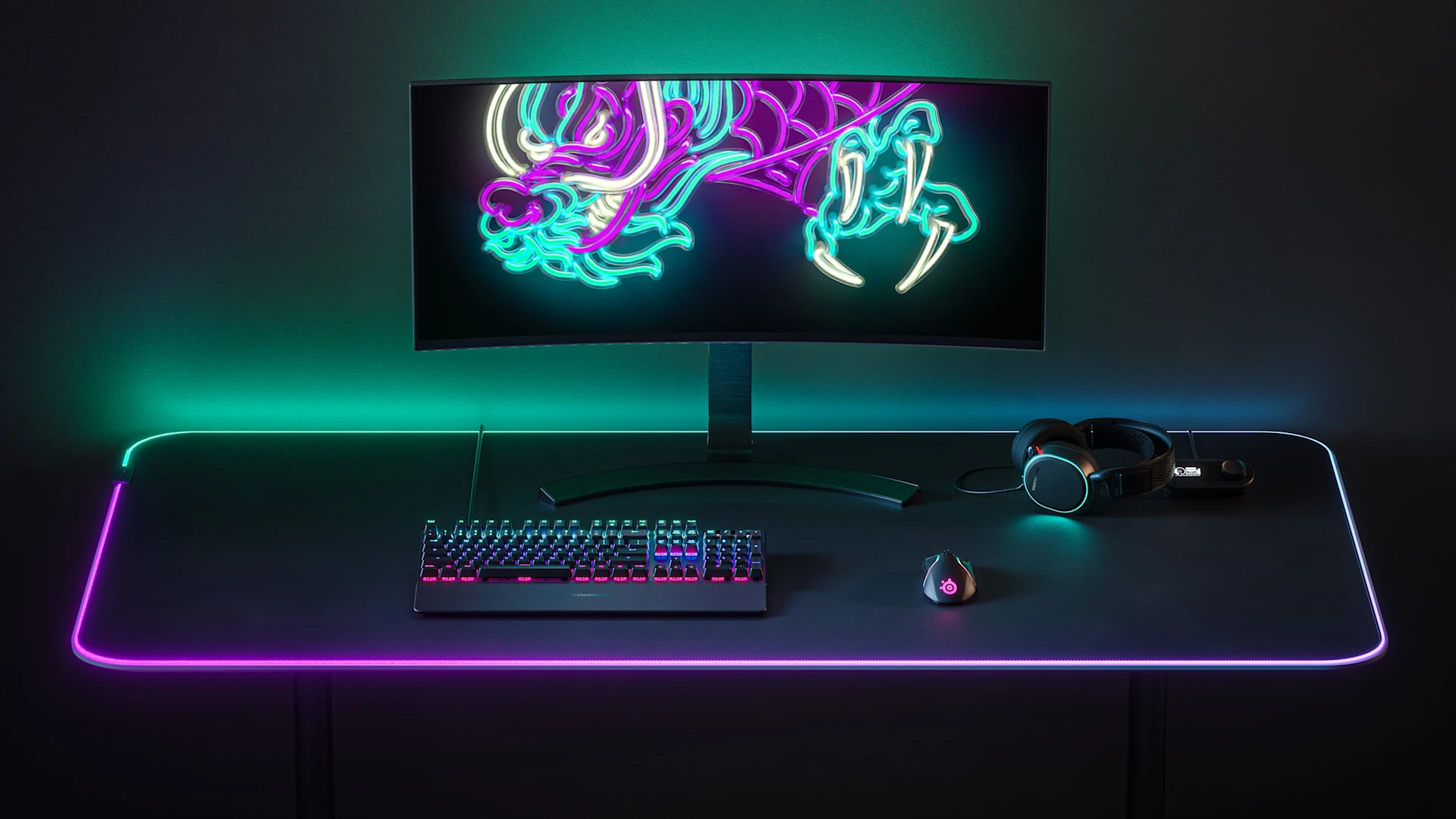 RGB renkleriyle aydınlatılmış SteelSeries oyun kurulumu.