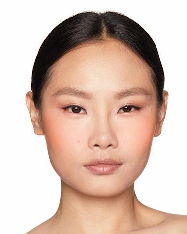 MATTE BEAUTY BLUSH WAND PILLOW TALK PEACH POP - MODEL 4